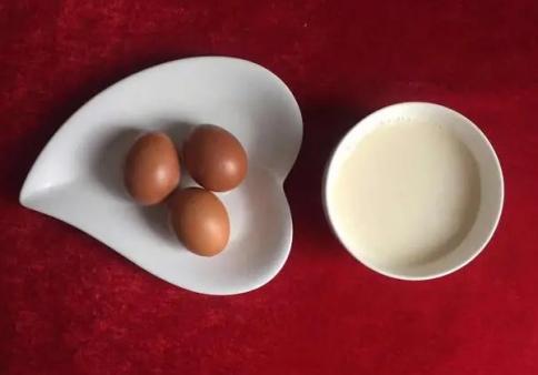 鸡蛋和豆浆的营养价值（鸡蛋和豆浆是否可以一起吃） 第1张